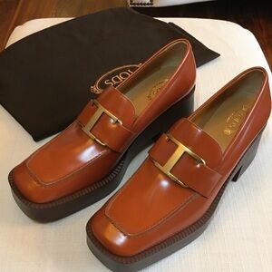 Tod's Brown italien loafers women's
